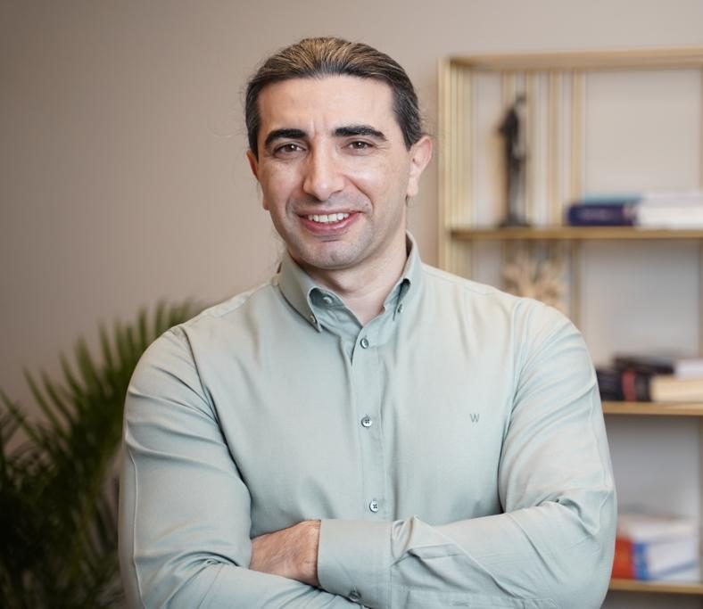 Elvan_Cicekci_4